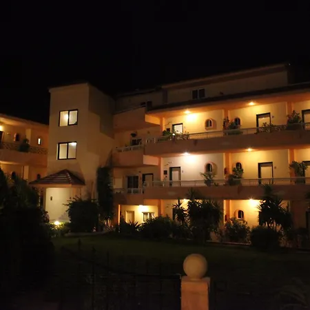 Apart Otel Lyristis Dinos & Faliraki