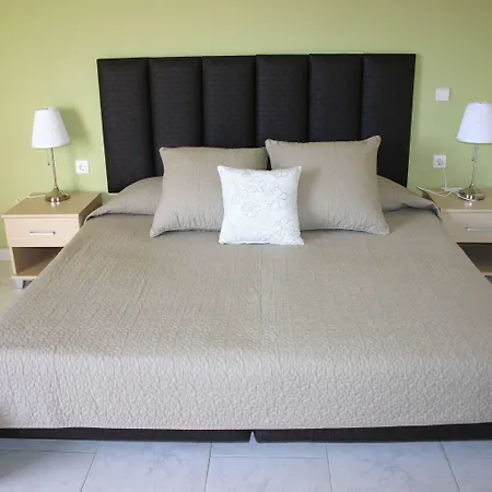 Apart Otel Lyristis Dinos & Faliraki