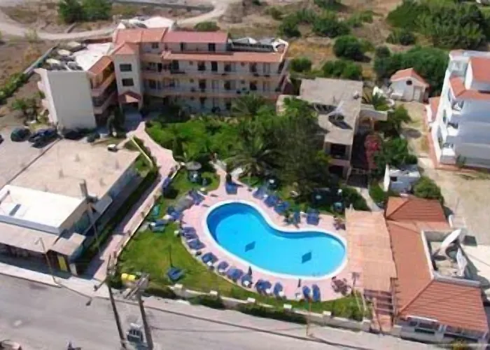 Lyristis Dinos & Aparthotel Faliraki