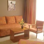 Aparthotel Lyristis Dinos & 3*
