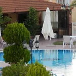Lyristis Dinos & 3* Faliraki