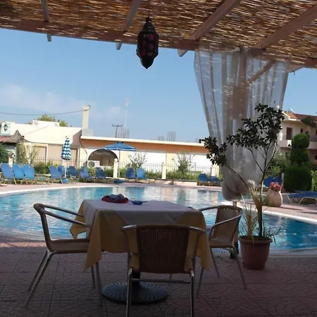 Hotel de apartamente Lyristis Dinos & Faliraki