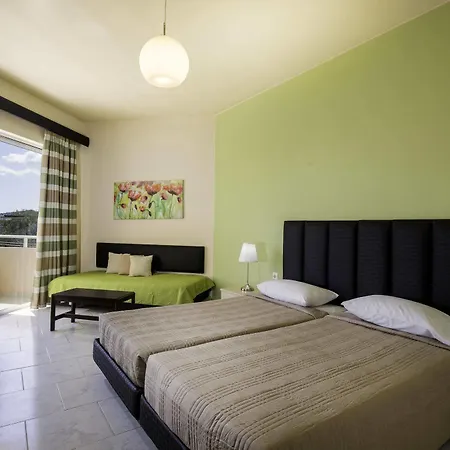 Aparthotel Lyristis Dinos & 3*