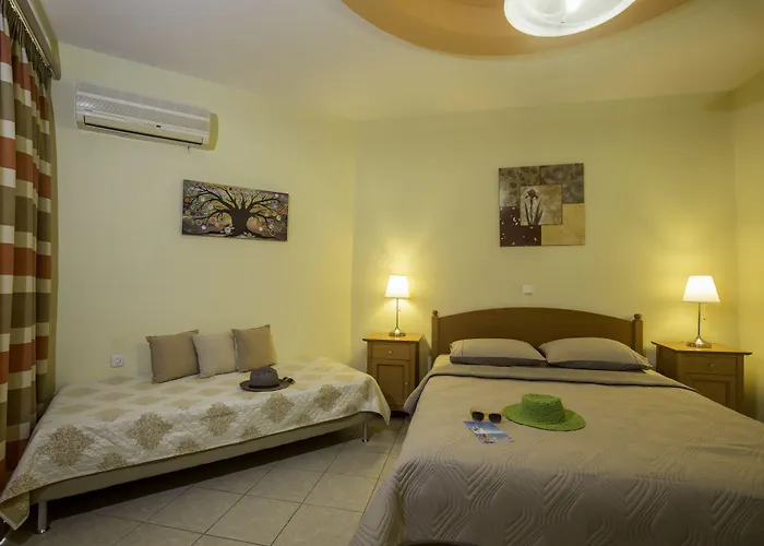 Lejlighedshotel Lyristis Dinos &