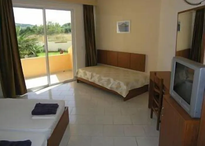 Lejlighedshotel Lyristis Dinos & Faliraki